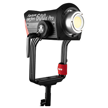 Aputure Light Storm COB 600d Pro LED 5600K Aputure Light Storm COB 600d Pro LED 5600K